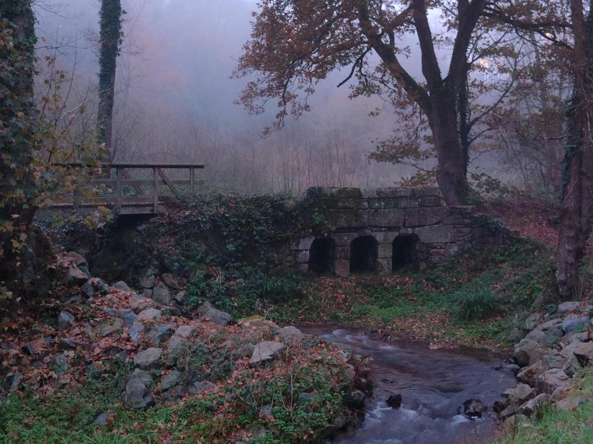 Relais De La Tour Διαμέρισμα Callac Εξωτερικό φωτογραφία